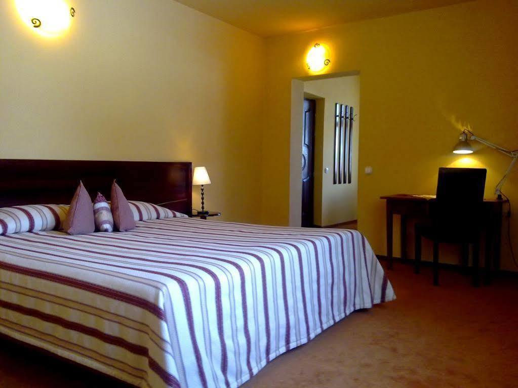 Hotel Transilvania Segesvár Kültér fotó